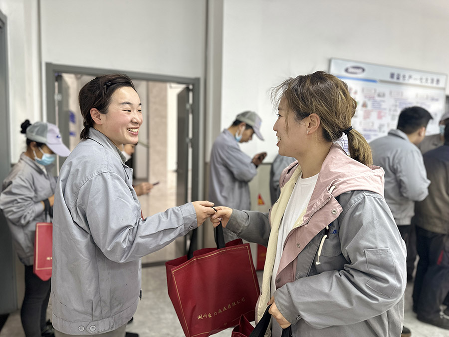 【296】湖州生力液壓有限公司:芳華綻放,開(kāi)展三八婦女節(jié)特別活動(dòng).jpg 【296】湖州生力液壓有限公司:芳華綻放,開(kāi)展三八婦女節(jié)特別活動(dòng).jpg