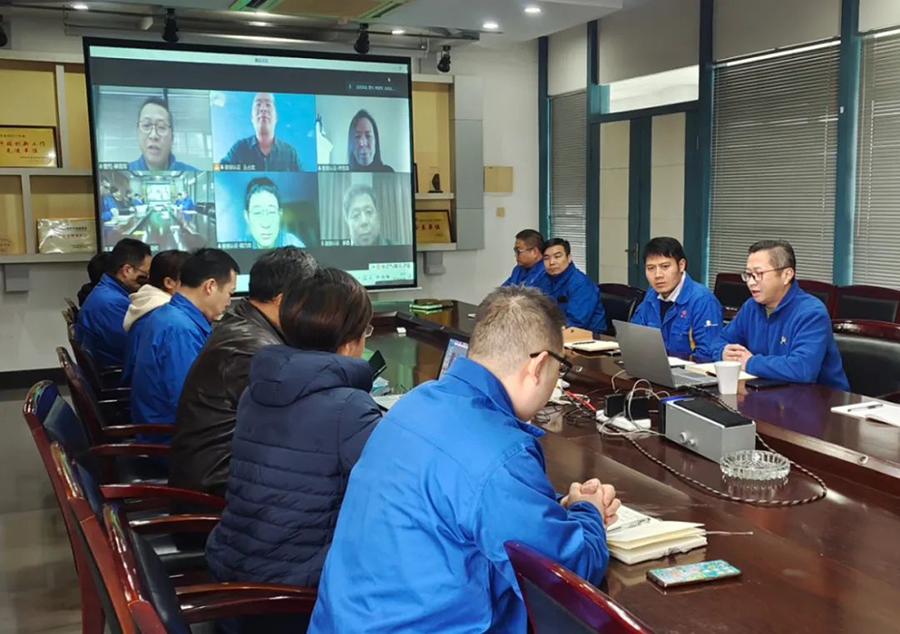 湖州電動(dòng)滾筒有限公司成功獲得環(huán)境管理體系、職業(yè)健康安全管理體系認(rèn)證證書(shū).png 湖州電動(dòng)滾筒有限公司成功獲得環(huán)境管理體系、職業(yè)健康安全管理體系認(rèn)證證書(shū).png